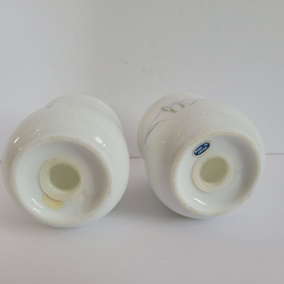 Vintage Japanese Porcelain Salt & Pepper Shakers With Lavender Iris Design - Picture 4 of 5